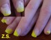 žlutá francouzská + 3D zdobení na palcích